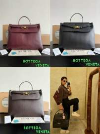 Picture of Bottega Veneta Handbags _SKUfw192821630fw